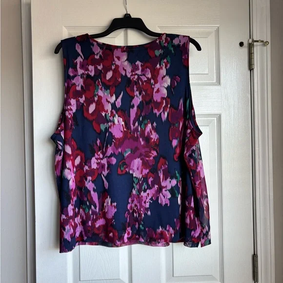 Investments Floral Tank Top - Pink and Purple - Picture 2 of 2